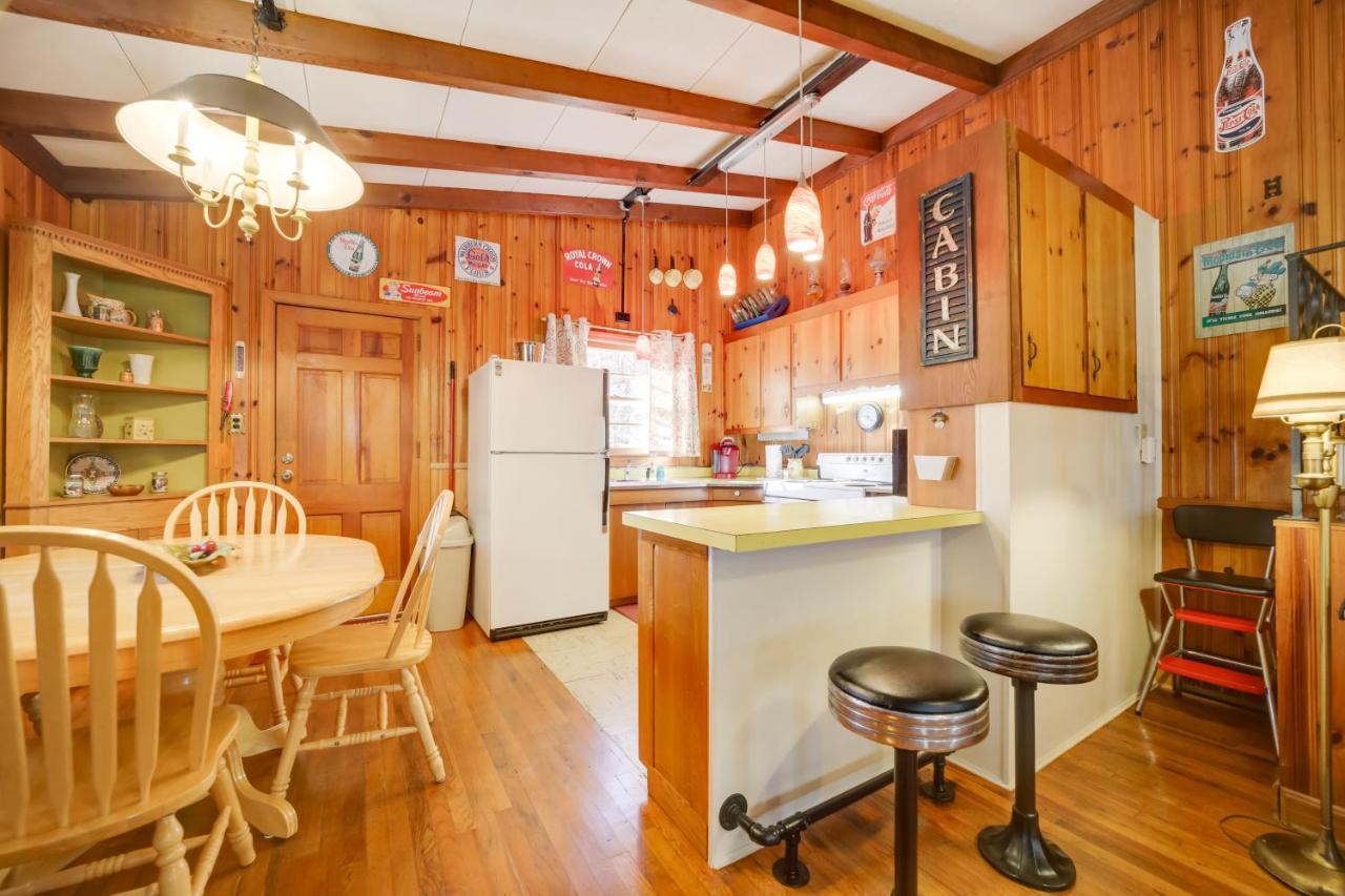 The Red Loft Candler Cottage 18 Mi To Asheville! エクステリア 写真